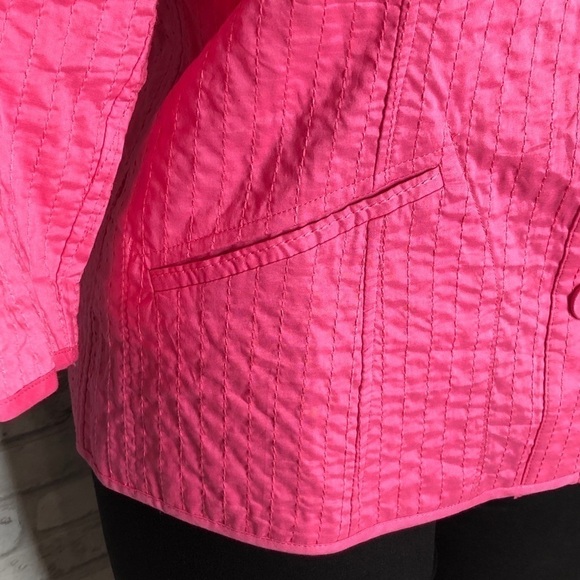 Chico’s pink quilted button down top, size 2 - Picture 3 of 7